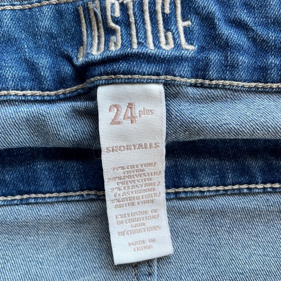 Justice Shortalls Stars and Strips in Girls Size 24 W - Picture 11 of 11